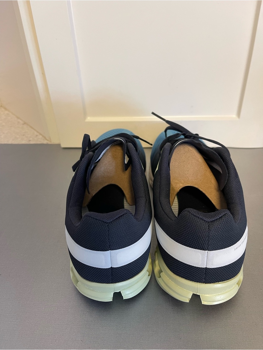 On Cloudflow Men's Performance Running Shoes Ink/Meadow - Sz 9.5 - NIB - Picture 6 of 11